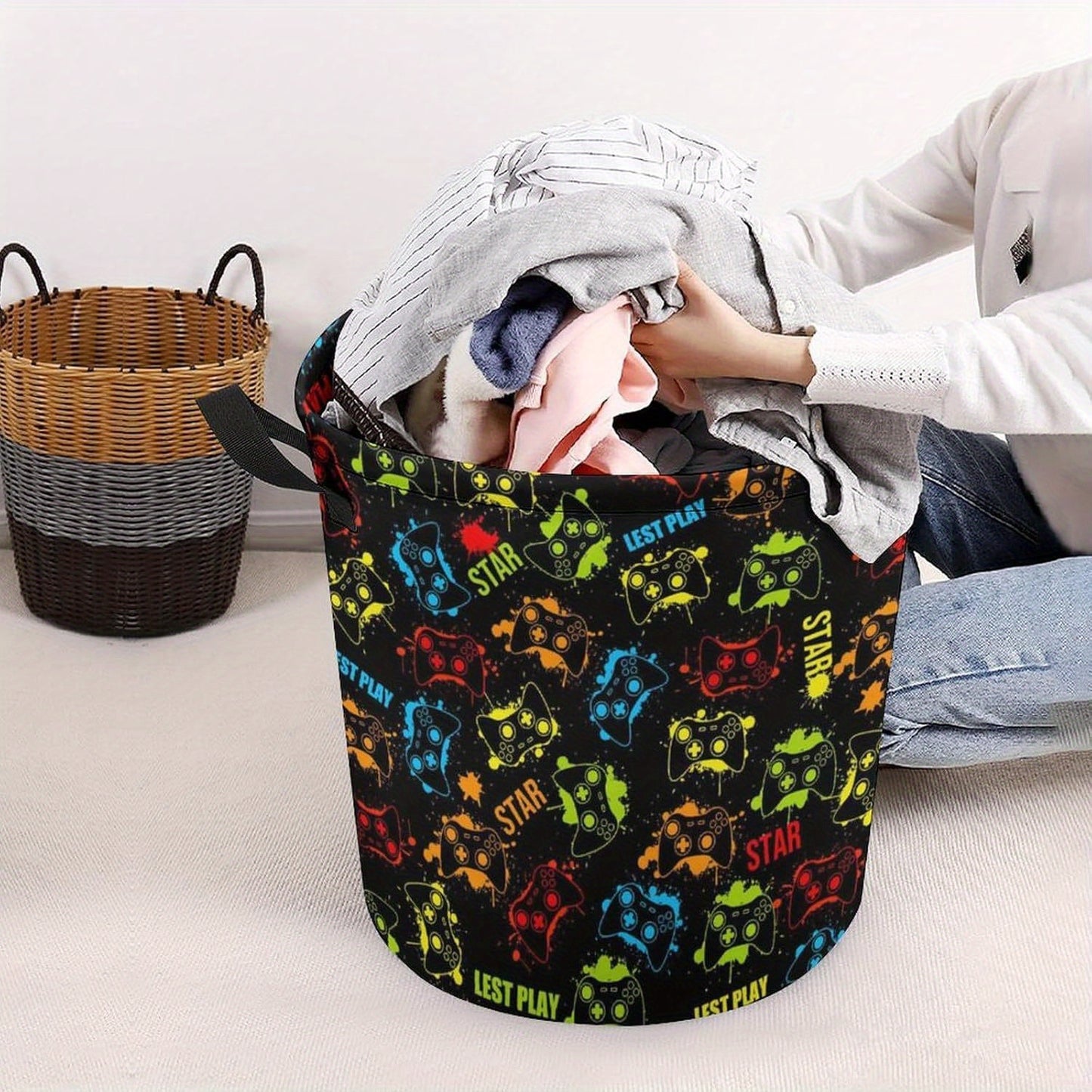 Gamer Laundry Basket with Handles - Casual Polyester Round Gamepad Storage Hamper for Bedroom, Gaming Room Decor, Dirty Clothes Organizer