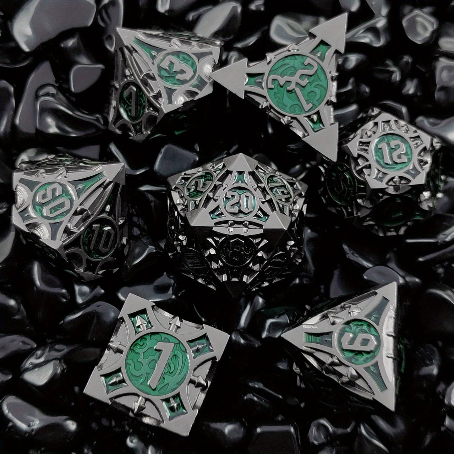 Ultimate RPG Experience: 7-Piece Stylish Metal Dice Set - Precision & Durability for Tabletop Games | Perfect Gamer Gift