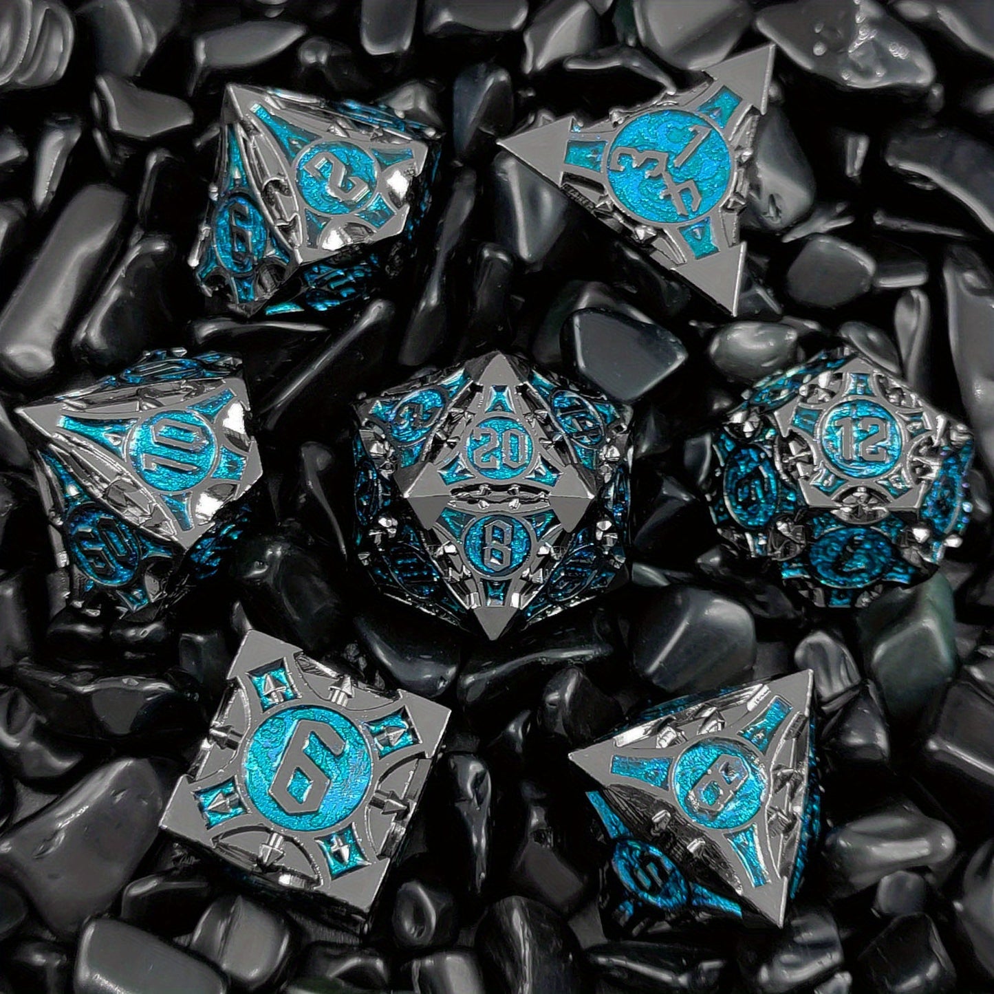 Ultimate RPG Experience: 7-Piece Stylish Metal Dice Set - Precision & Durability for Tabletop Games | Perfect Gamer Gift