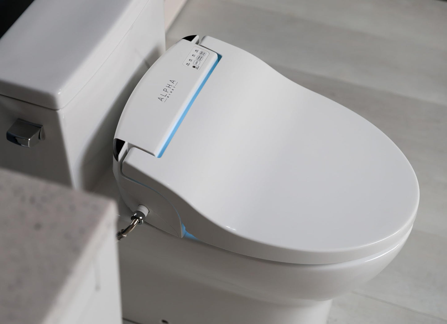 Alpha JX asiento para inodoro o bidé con tapa, color blanco, luz LED, funcionamiento silencioso, control remoto inalámbrico., JX-EW, 1460.00watts, 110.00 volts