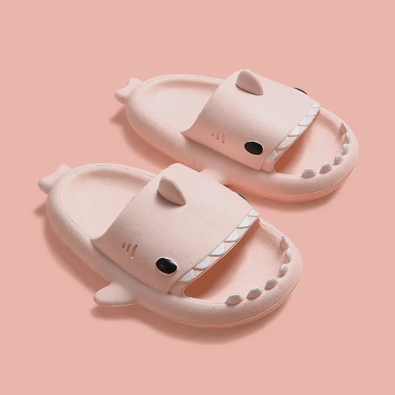 Zapatillas para niños, sandalias de tiburón de dibujos animados, zapatos de verano para niños y niñas, suela suave antideslizante