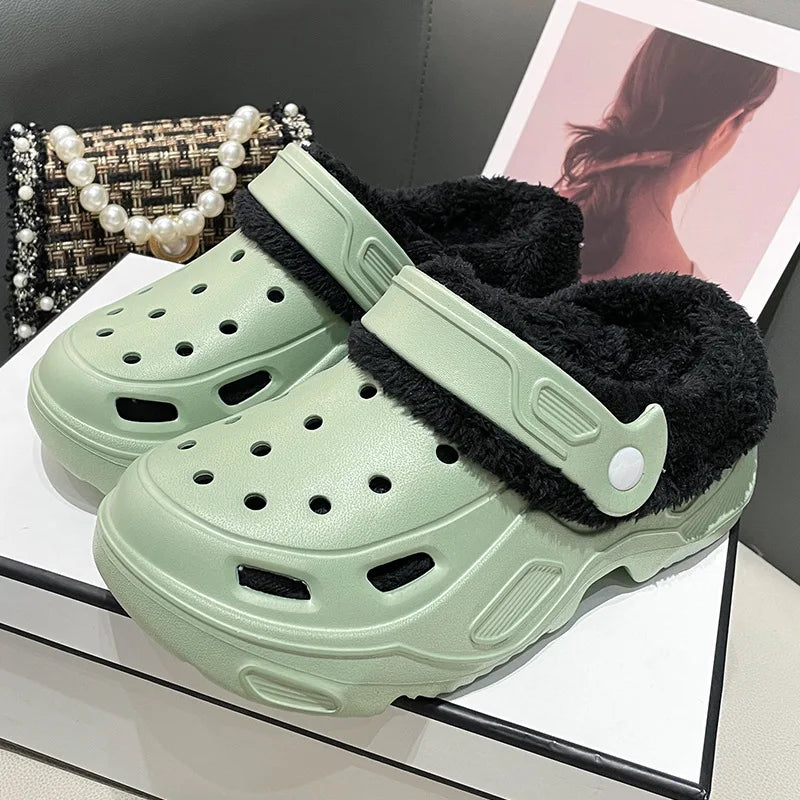 Zapatos de cueva EVA acolchados de invierno para hombres y mujeres, nuevos zapatos Baotou de fondo grueso, zapatillas de algodón cálidas para parejas, hombres y mujeres