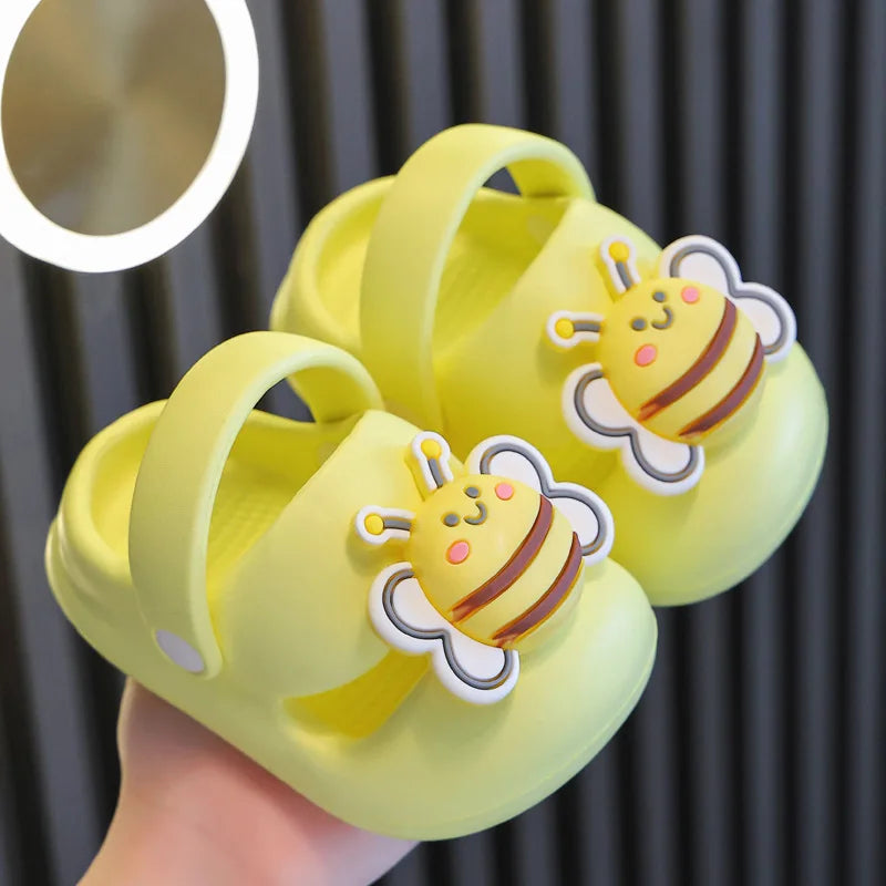 Zapatillas para niños y niñas con suela de EVA de dibujos animados, zapatos bonitos de abeja grande para el hogar, suelas suaves para interiores de verano, novedad