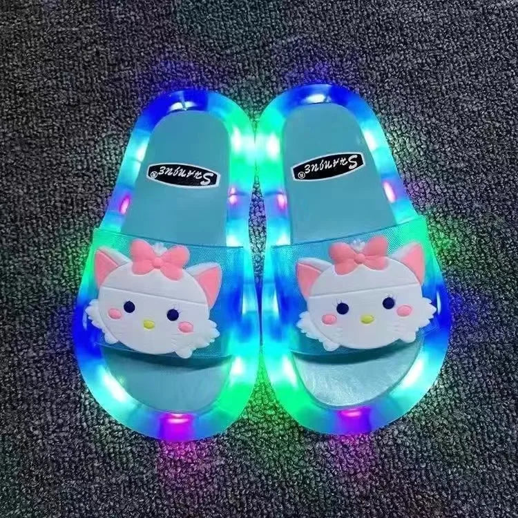 Zapatillas para niños y niñas, zapatos con estampado de animales de unicornio de dibujos animados, zapatos bonitos de moda iluminados, zapatillas de baño para niños pequeños
