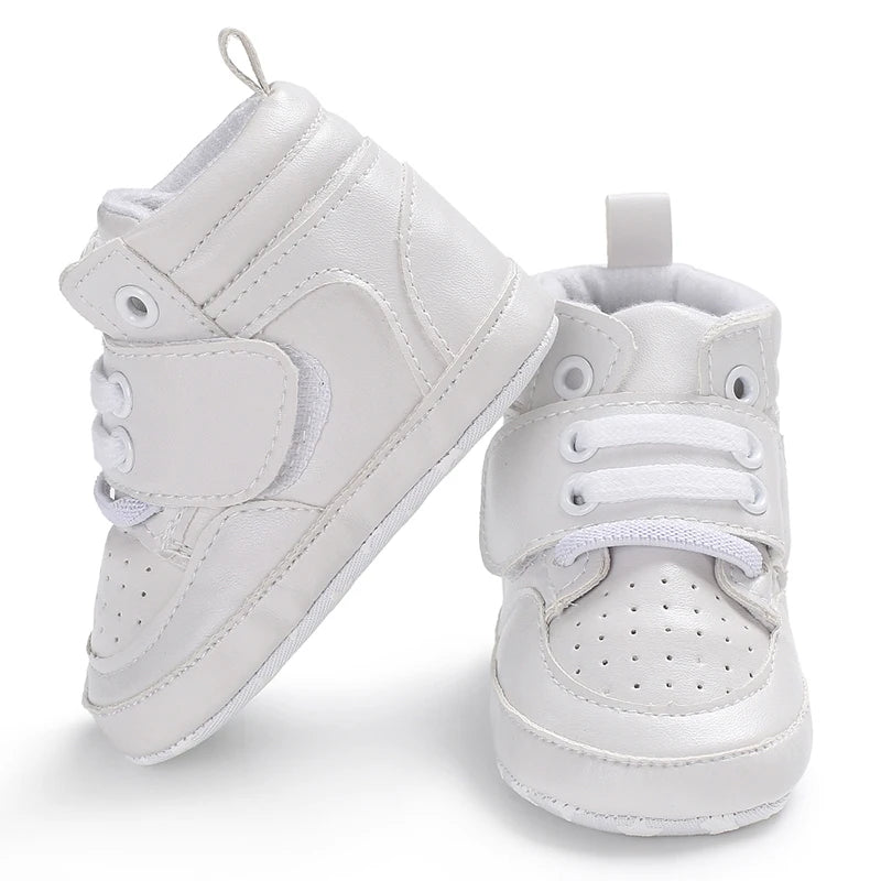 Zapatillas de deporte a la moda para bebés recién nacidos, zapatos altos con cordones sólidos para niños y niñas, zapatos transpirables antideslizantes para primeros pasos de 0 a 18 meses