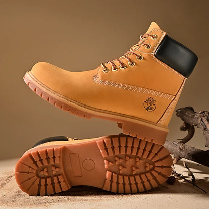 Zapatos para caminar de alta calidad para hombre, botas altas de ocio para deportes al aire libre a la moda, botas planas antideslizantes de terciopelo para invierno con cordones para hombre