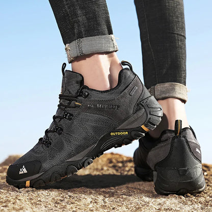 HIKEUP-zapatos de senderismo antideslizantes para hombre, calzado transpirable para exteriores, resistente a salpicaduras, para escalada, turismo, montaña