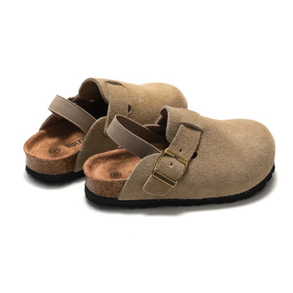 Kidmi moda niños zuecos de gamuza zapatillas zuecos para niños sandalias para niños y niñas mulas con hebilla ajustable de corcho con soporte Zapatillas de casa