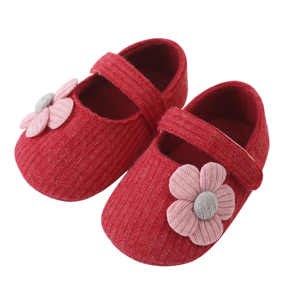 Zapatos de algodón para niñas de 0 a 18M, zapatos Retro de algodón para primavera y otoño para niños pequeños, primeros caminantes de fondo suave