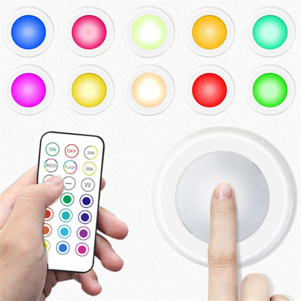 Luces LED RGB para debajo del gabinete con Control remoto, lámpara nocturna regulable inalámbrica alimentada por batería, luces LED para luz de armario del hogar