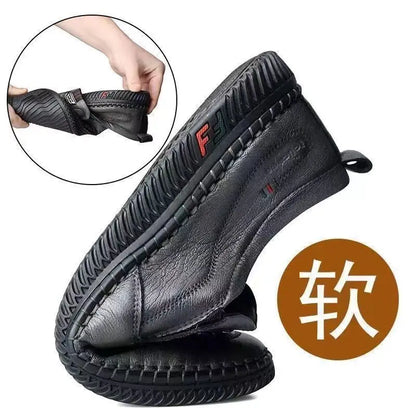 Mocasines de cuero PU para hombre, zapatos planos antideslizantes para caminar, zapatos informales transpirables sin cordones para exteriores para trabajo masculino, zapatillas de deporte para conducir en la oficina2
