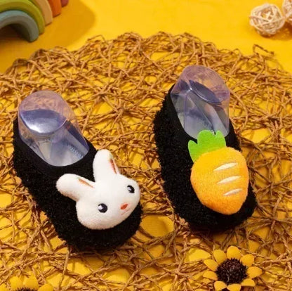 Zapatos de invierno para niños, zapatillas para bebés, zapatos cálidos de felpa para niños y niñas, zapatos antideslizantes suaves para guardería, zapatos escolares para niños
