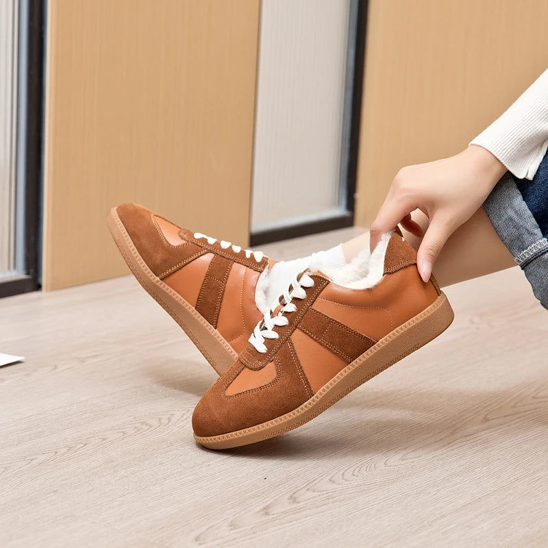 AIYUQI, zapatillas de deporte para mujer, novedad de 2025, zapatos de entrenamiento moral de cuero genuino para mujer, zapatos planos informales de primavera para mujer