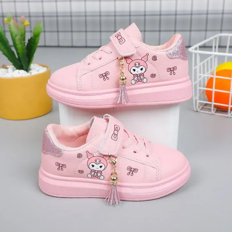 2025 zapatos blancos pequeños para niños, zapatos deportivos informales de fondo plano para estudiantes y niñas, zapatos de placa coreanos de primavera bajos