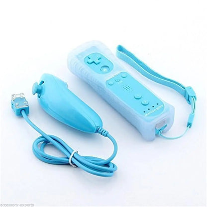 Controladores STORM WYRM compatibles con wii y Wii U con Motion Plus incorporado, controlador con funda de silicona y muñeca WU001