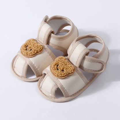 Sandalias de verano para bebé, zapatos antideslizantes con dibujos de oso para recién nacidos y niñas, zapatos planos informales bonitos para primeros pasos