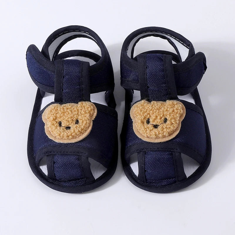 Sandalias de verano para bebé, zapatos antideslizantes con dibujos de oso para recién nacidos y niñas, zapatos planos informales bonitos para primeros pasos