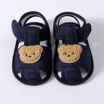 Sandalias de verano para bebé, zapatos antideslizantes con dibujos de oso para recién nacidos y niñas, zapatos planos informales bonitos para primeros pasos