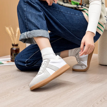 AIYUQI, zapatillas de deporte para mujer, novedad de 2025, zapatos de entrenamiento moral de cuero genuino para mujer, zapatos planos informales de primavera para mujer