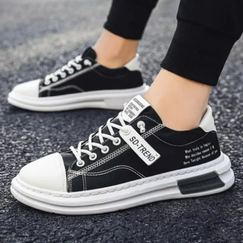 Zapatos de lona transpirables para hombre, zapatillas cómodas informales para caminar, planos con cordones, vulcanizados, a la moda, de verano, 2024