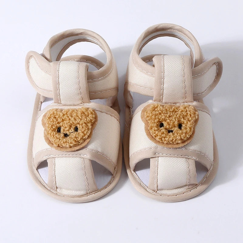 Sandalias de verano para bebé, zapatos antideslizantes con dibujos de oso para recién nacidos y niñas, zapatos planos informales bonitos para primeros pasos