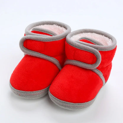 Botas cálidas de invierno para recién nacidos, zapatos de bebé, zapatillas de deporte para niños y niñas, zapatos planos de fondo suave para niños, botas de nieve cálidas de 0 a 18M