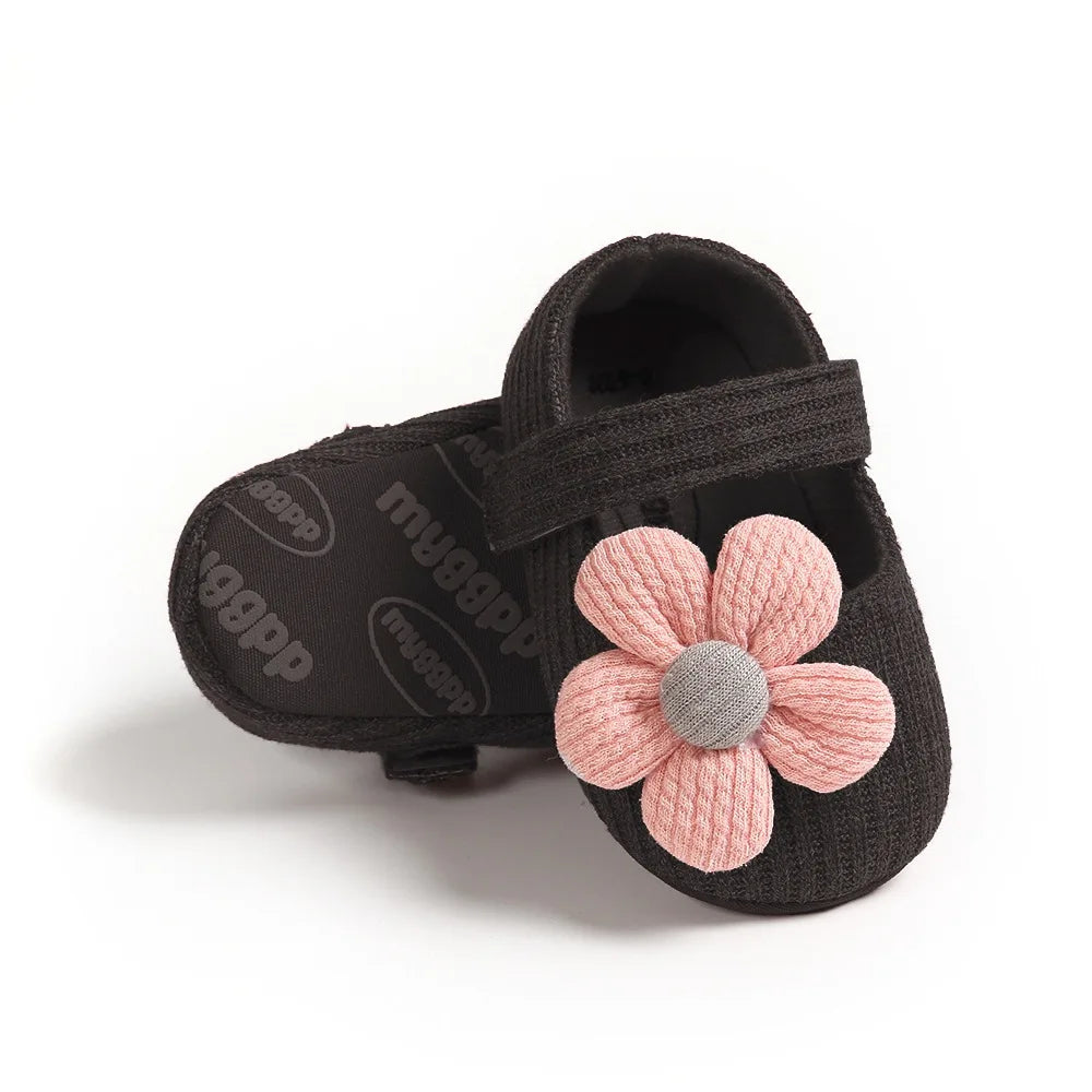 Zapatos de algodón para niñas de 0 a 18M, zapatos Retro de algodón para primavera y otoño para niños pequeños, primeros caminantes de fondo suave