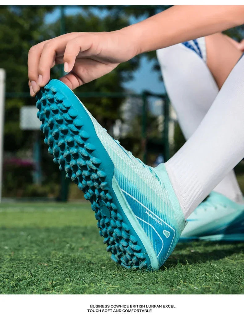 Botas de fútbol de entrenamiento profesional para hombre, zapatos de fútbol ultraligeros, Unisex, venta al por mayor, transpirables, envío directo, fútbol sala interior