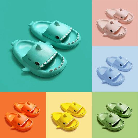 Zapatillas para niños, sandalias de tiburón de dibujos animados, zapatos de verano para niños y niñas, suela suave antideslizante