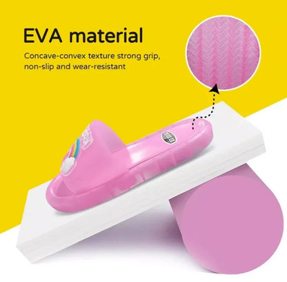 Zapatillas para niños y niñas, zapatos con estampado de animales de unicornio de dibujos animados, zapatos bonitos de moda iluminados, zapatillas de baño para niños pequeños