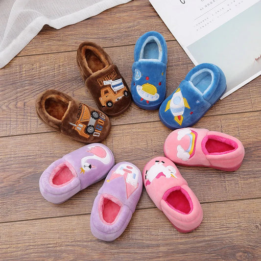 Zapatos cálidos de invierno para niños con bordado de dibujos animados, zapatos de algodón con estampado de coche para niños y niñas, zapatos de interior para el hogar
