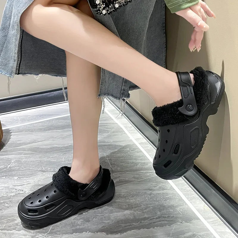 Zapatos de cueva EVA acolchados de invierno para hombres y mujeres, nuevos zapatos Baotou de fondo grueso, zapatillas de algodón cálidas para parejas, hombres y mujeres
