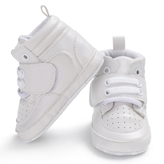 Zapatillas de deporte a la moda para bebés recién nacidos, zapatos altos con cordones sólidos para niños y niñas, zapatos transpirables antideslizantes para primeros pasos de 0 a 18 meses