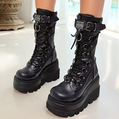 Nuevas botas de plataforma góticas para mujer, cuñas Punk con hebilla de remache a la moda, tacones altos, botas para mujer, zapatos de fiesta Street Cosplay para mujer