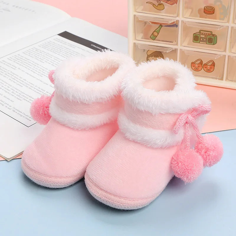 Botas cálidas de invierno para recién nacidos, zapatos de bebé, zapatillas de deporte para niños y niñas, zapatos planos de fondo suave para niños, botas de nieve cálidas de 0 a 18M